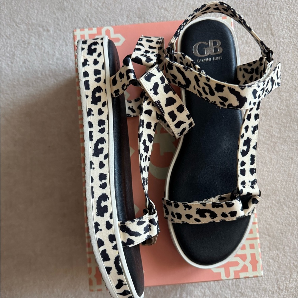 Gianni Bini Black and Cream Leopard Sport Sandals - Picture 2 of 5